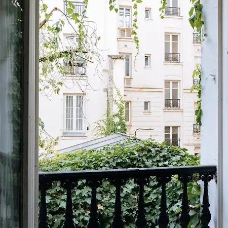 Alluring 1 Bedroom 5 Min To The Eiffel Tower! *