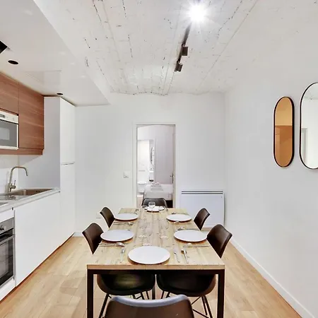 Spacieux -2br-8p-proche Nation