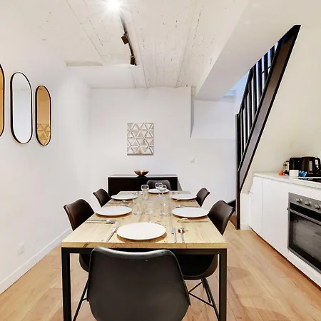 Spacieux -2br-8p-proche Nation Apartment *