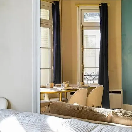 Chic Et Spacieux 16e Arrondissement *