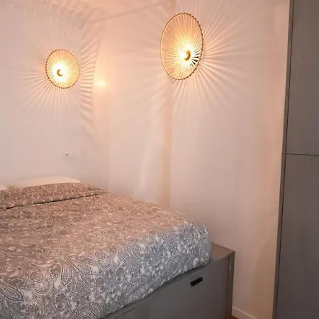 D Architecte Dans Le 11eme Apartment *