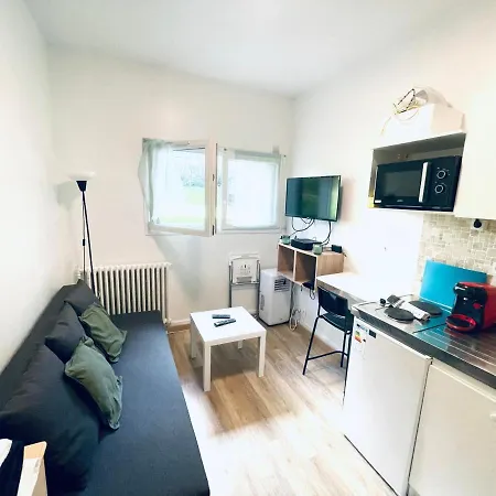 Studio Emeraude Centre Beaugrenelle - 770 Metre De La Tour Effel Apartament Paryż
