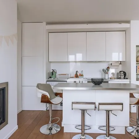 Cozy 1bd For 2-republiquecanal Saint Martin Apartment