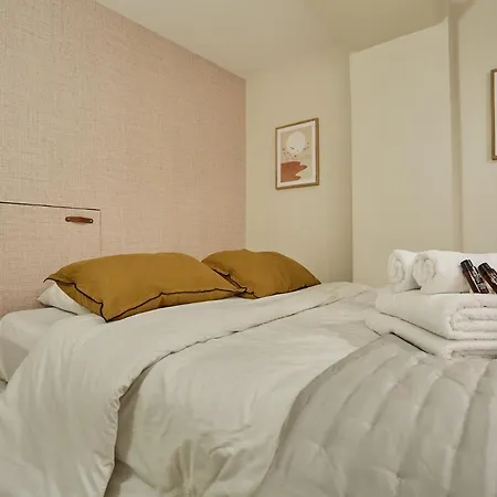 Montmartre By Studio Prestige *