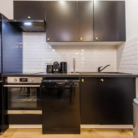 Magnificent Duplex - 2br-6p - Near Montmartre Apartment *