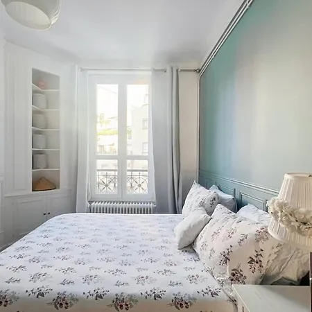 Renewed And Well-decorated In 12th Apartment