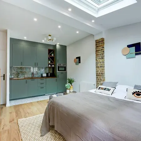 Duplex 4 Pax- Cour Privee Apartment *
