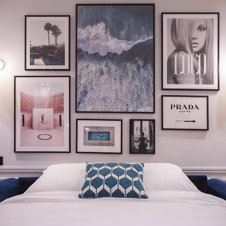 Chic & Fully-equipped In Le Marais Apartment