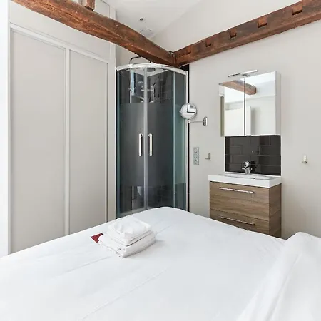 St Germain Des Pres With Balcony - Cityapartmentstay Appartement Paris