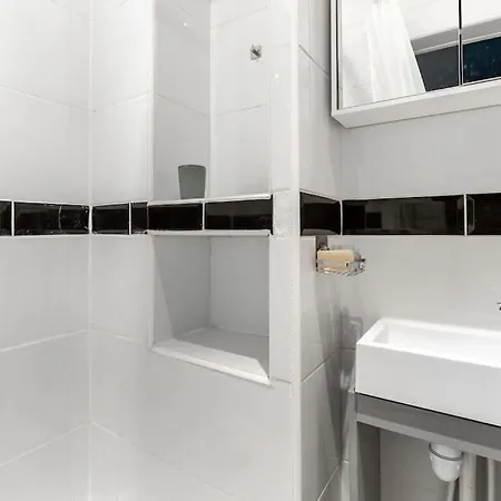 Menilmontant Pere-lachaise 1br-4p