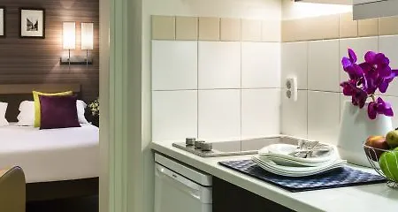 Citadines République Appart hôtel 3*