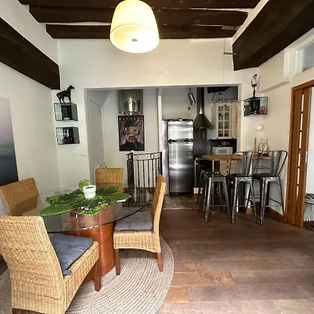 Exclusif Quartier Latin Avec Jardin, Charme Fou ! Appartement Paris
