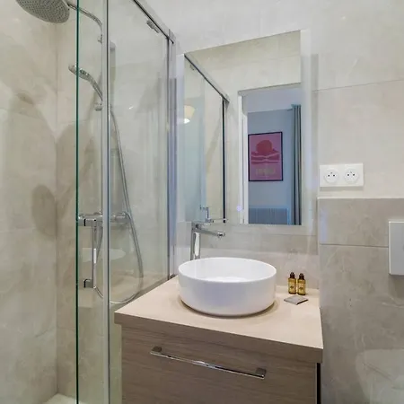 Appartamento 8pers#4bedrooms#4bathrooms#lafayette Parigi