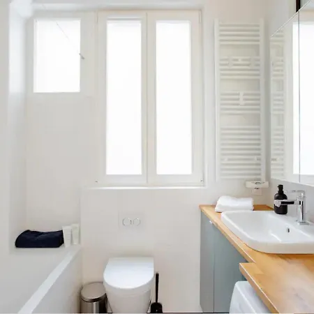 Pres Du Pere Lachaise Apartment Paris