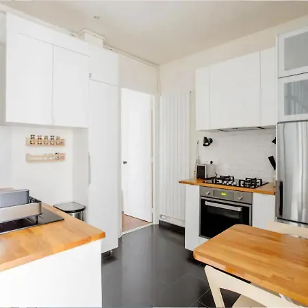 Pres Du Pere Lachaise Apartment *