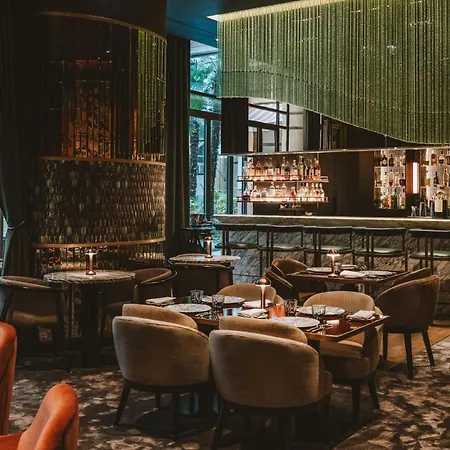 De Galles, A Luxury Collection Hotel, מלון 5*