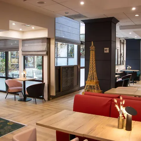 Mercure Centre Tour Eiffel Hotell 4*