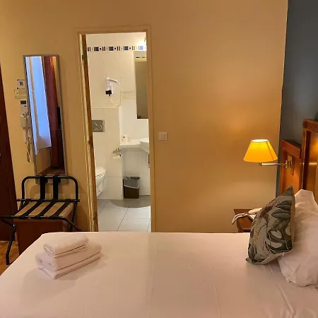 Hotel 121 Paříž