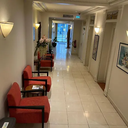 Hotel 121 Paříž