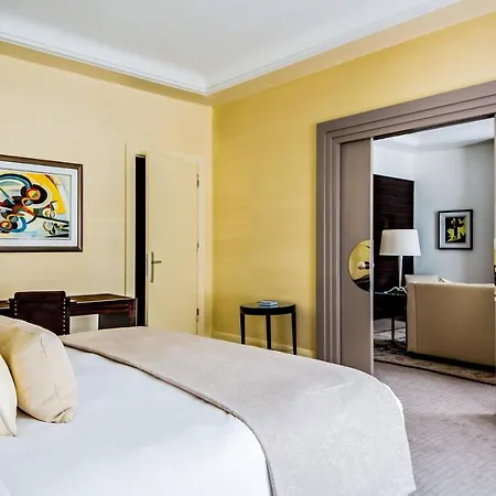 De Galles, A Luxury Collection Hotel, מלון 5*