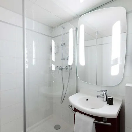 Hotel Ibis Grands Boulevards Opéra 9e