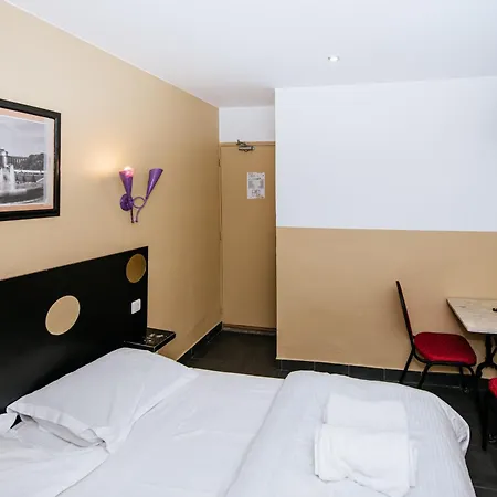 Hotel De La Poste 3*