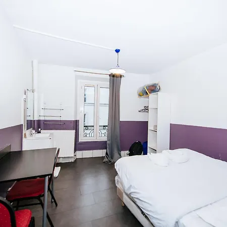 Hotel De La Poste 3*