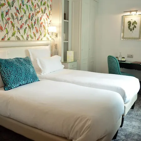 Hotel Monge