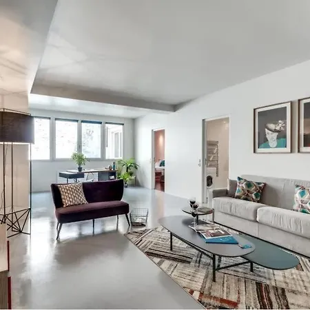 Modern And Bright 2bd For 11 Guests In Le Marais! Apartment