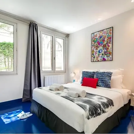 Modern & Colourful 3bd For 9 Guests In Le Marais! Apartment
