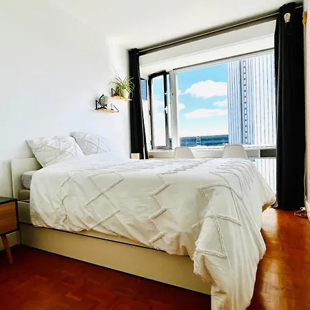 2 Private Bedrooms, Montparnasse Station Séjour chez l'habitant Paris