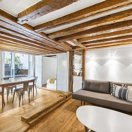 Caprice Amour Apartment