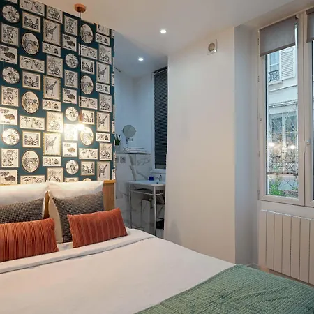 Fabulous Comfortable With Updated Finishes And Design Next To Champ De Mars アパート *