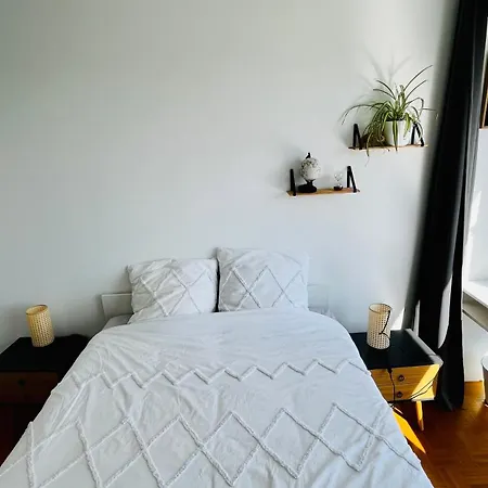 2 Private Bedrooms, Montparnasse Station Séjour chez l'habitant