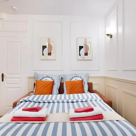 Apartment Montmartre 2 Pieces