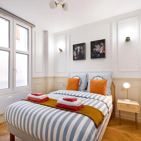 Montmartre 2 Pieces Apartment *