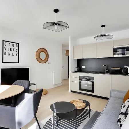 Pick A Flat's In Montmartre - Rue Ordener Apartment *