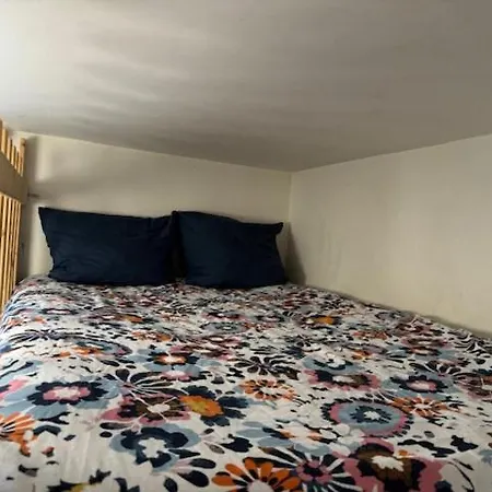 Апартаменты Haussmannien Lumineux, 2 Chambres. Париж