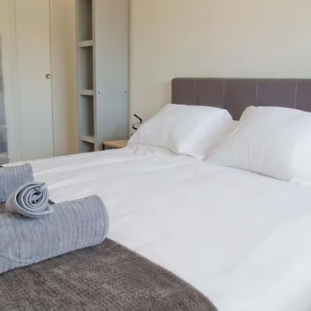 Perfect Modern High Floor With View Apartment Paris