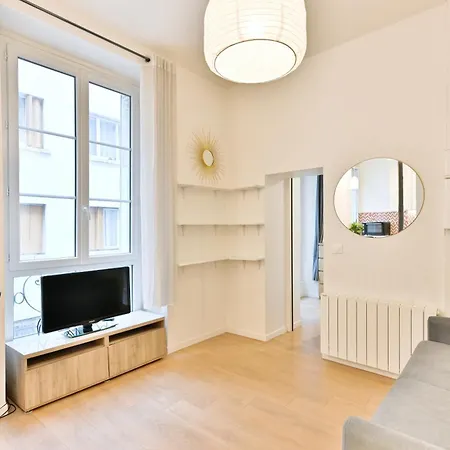 Au Coeur Du Marais - Iv Apartment