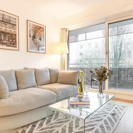 Premium With Terrace - 4 Guests Apartment Paris