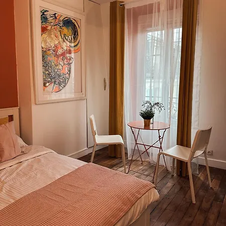 Independant Pres De Montmartre Апартаменты Париж