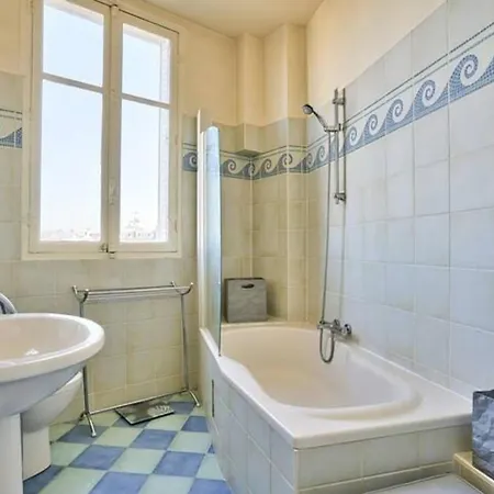 Charming With Eiffel Tower View