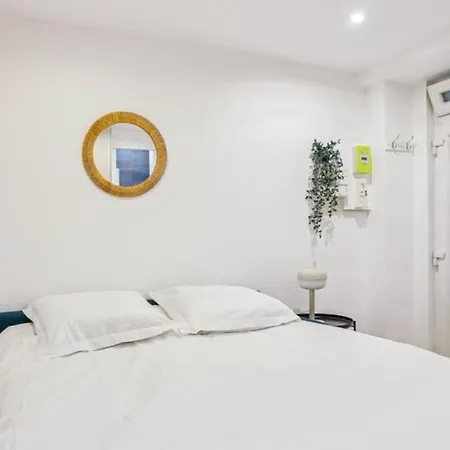 Apartment Montorgueil Paris