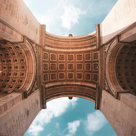 Apartment Arc De Triomphe Champs Elysees