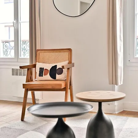 Champ De Mars - Augereau Apartment