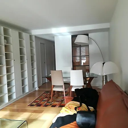 Lovely Flat On The Seine River Paris