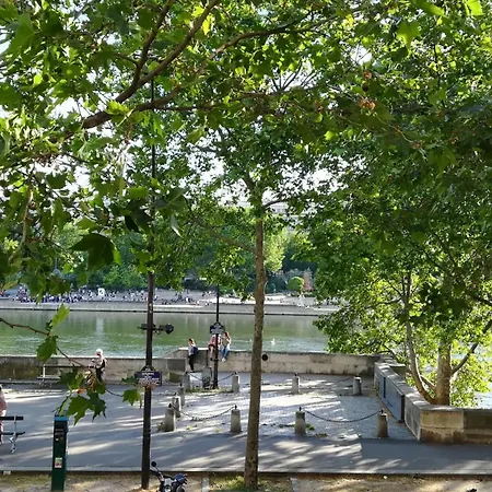 Lovely Flat On The Seine River Apartment *