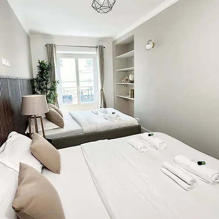 Luxury Family Getaway Near Place Vendome