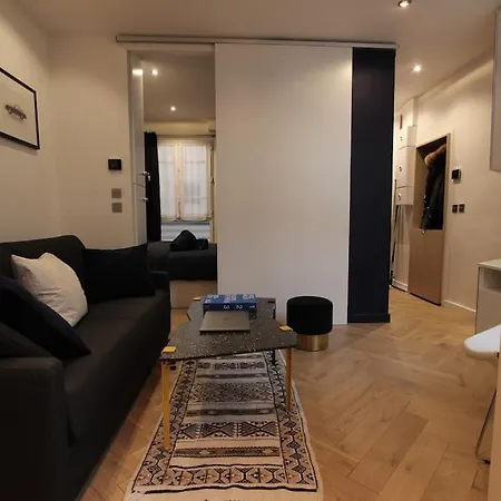 Apartment Joli Le Marais - 1'min Rambuteau Station Paris